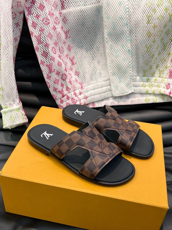 lvt sandals