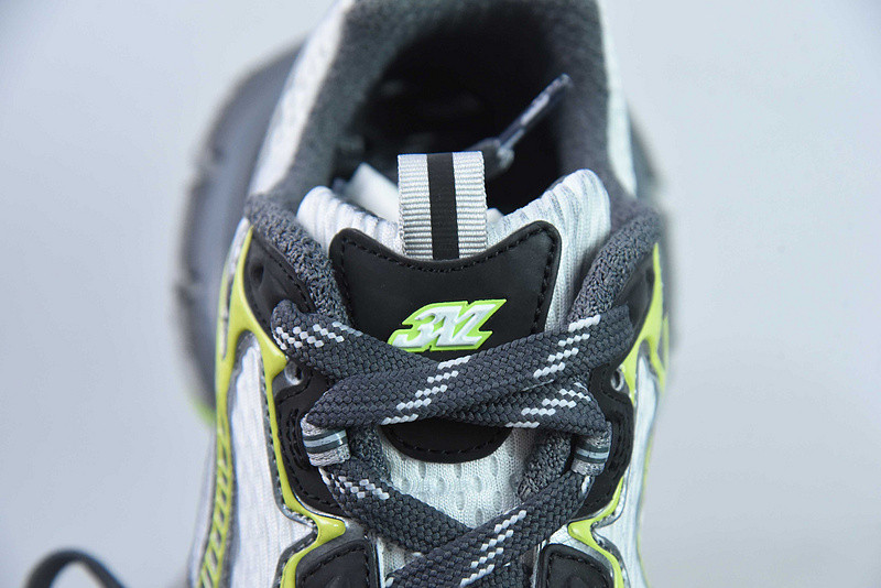 BC 3XL SNEAKER