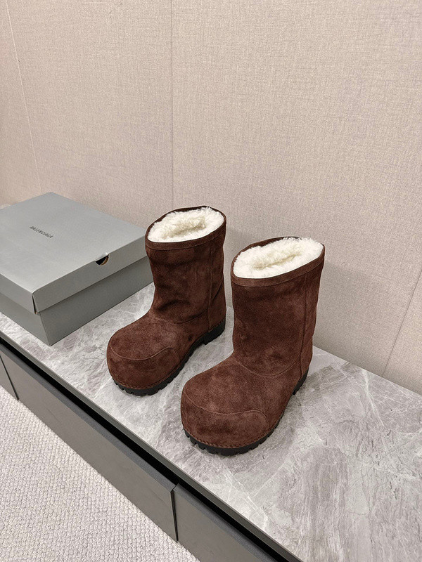 BC BOOTS