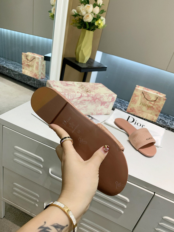 dio* slide