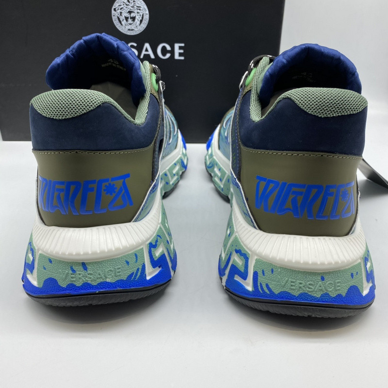 vs chain reaction sneakers
