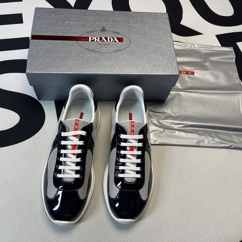 pr sneaker