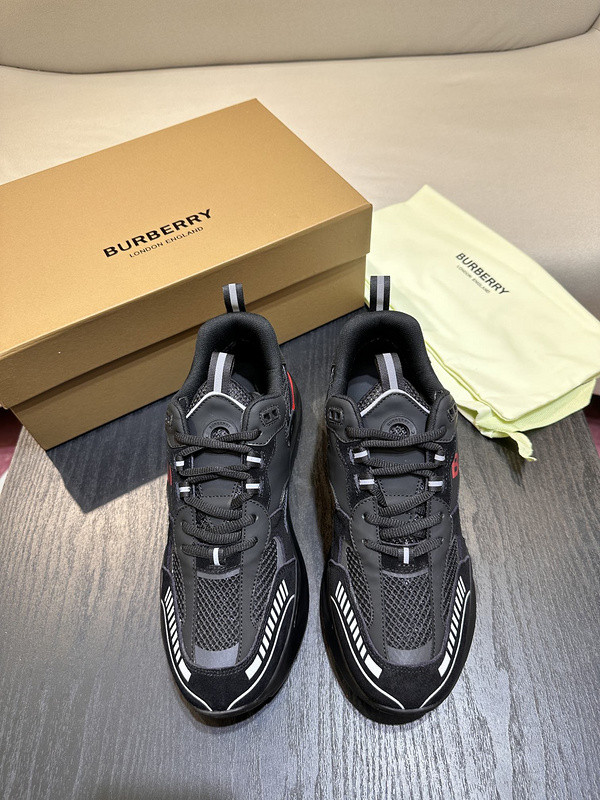 B**rry sneaker
