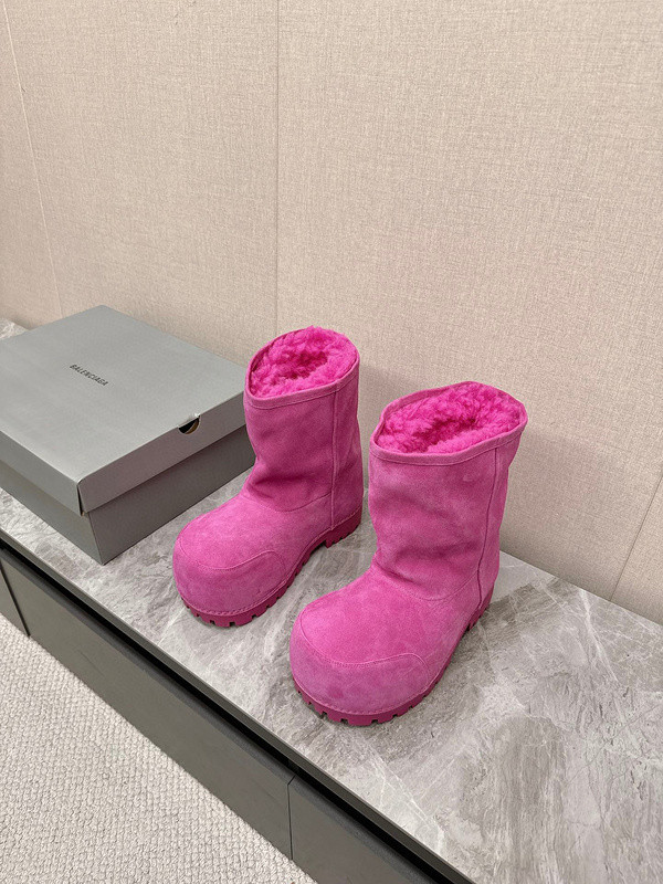 BC BOOTS