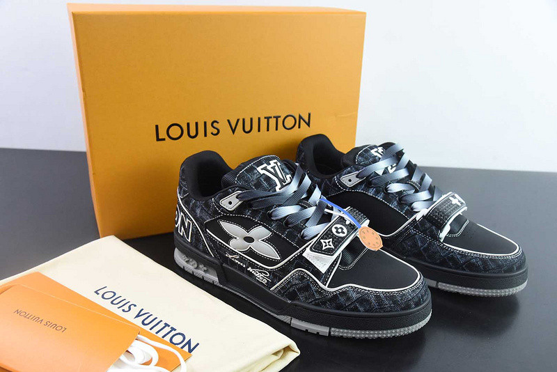 LVT SNEAKERS
