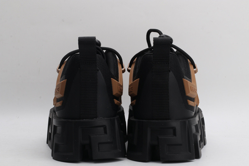 vs sneakers
