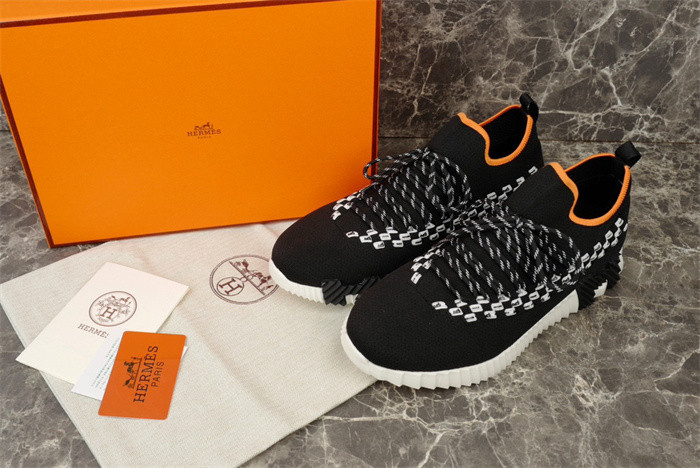 H**mes sneaker