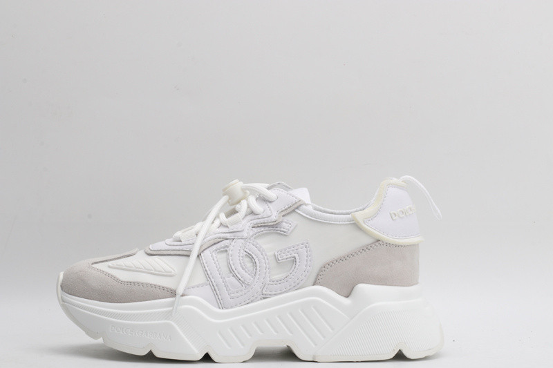 dg sneaker