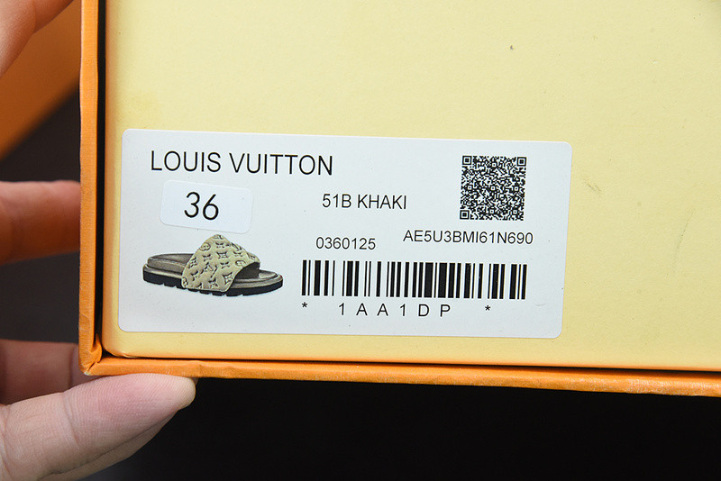 lvt sandals