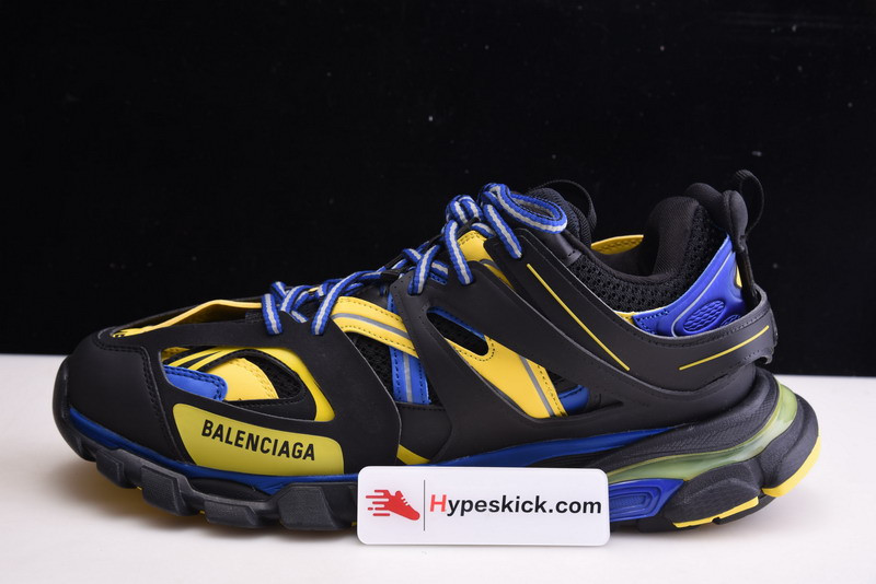 bc track sneaker