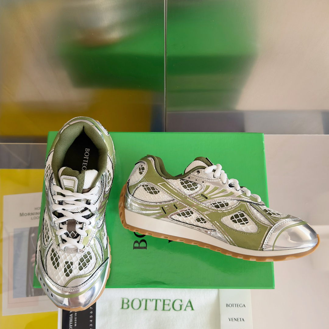 b0tte*a Ven*ta orbit sneaker